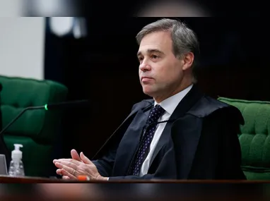Imagem ilustrativa da imagem Mendonça chamou reunião surpresa para requisitar relatório sobre Moraes