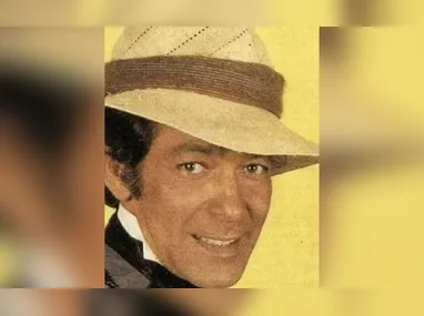 Vandré em “Dona Beja” como Moacir, que se envolveu com Severina, uma  mulher trans