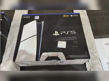 Imagem ilustrativa da imagem Novo leilão da Receita tem carros a partir de R$ 3,2 mil e até PS5 por R$ 577