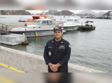 "A moto aquática tem uma carteira de habilitação específica”, Leonardo Capobianco, 2º tenente, encarregado da Divisão de Cadastro da Capitania dos Portos do Estado