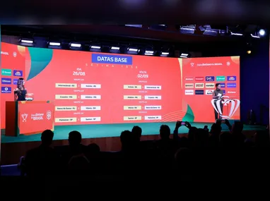 Fluminense enfrenta o Independiente Rivadavia esta noite no Maracanã pela partida de ida das oitavas de finais da Libertadores 2026
