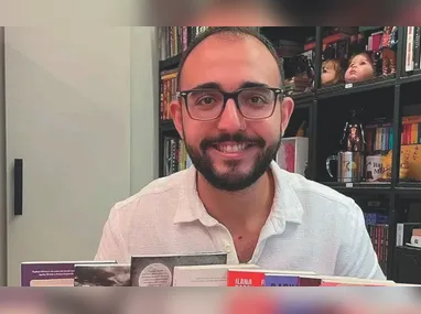 “Os Assassinatos da Casa Decagonal”, Yukito Ayatsuji