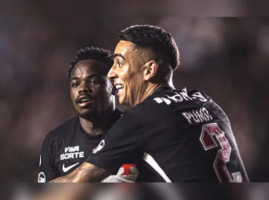Bruno Duarte assinou contrato com o Vasco até dezembro de 2028