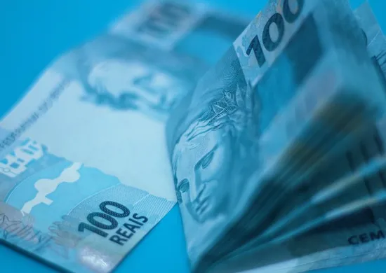 Imagem ilustrativa da imagem Brasileiros têm mais de R$ 5 bilhões esquecidos; veja como consultar