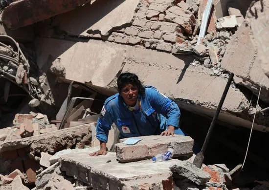 Imagem ilustrativa da imagem Colômbia declara 'estado de emergência' após terremoto com mais de 100 mortos