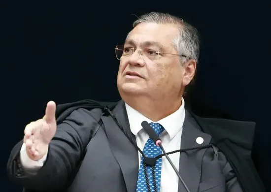 Imagem ilustrativa da imagem Dino anula emendas indicadas por dirigentes partidários sem mandato