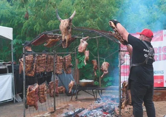 Imagem ilustrativa da imagem Festival de churrasco com entrada gratuita agita a Curva da Jurema