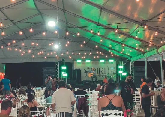 Imagem ilustrativa da imagem Festival em Iriri com vinhos, delícias e música ao vivo