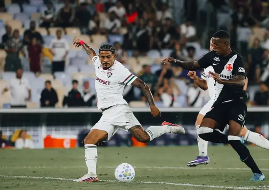 Imagem ilustrativa da imagem Fluminense e Vasco abrem oitavas de final da Copa do Brasil com 0 a 0