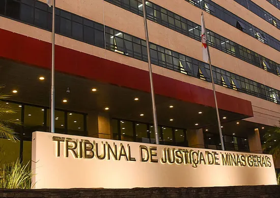 Imagem ilustrativa da imagem Justiça manda cidade de MG parar temporários e fazer concurso