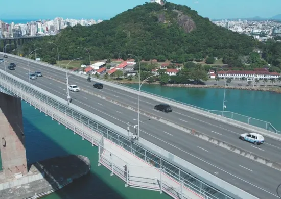 Imagem ilustrativa da imagem Mais de 500 mil bicicletas já passaram pela ciclovia da Terceira Ponte este ano