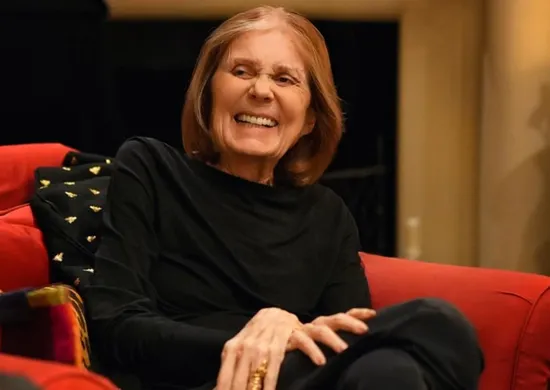 Imagem ilustrativa da imagem Morre Gloria Steinem, jornalista e pioneira do feminismo, aos 92 anos