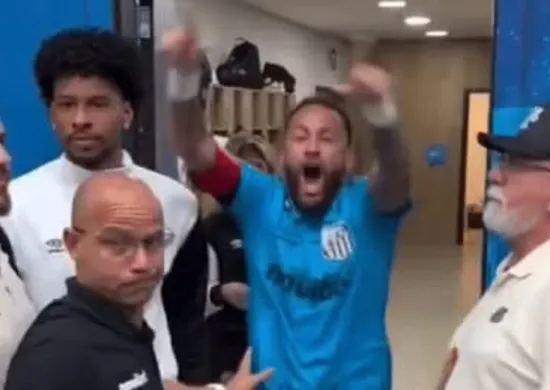 Imagem ilustrativa da imagem Neymar provoca confusão e é chamado de 'vagabundo' por presidente do Remo