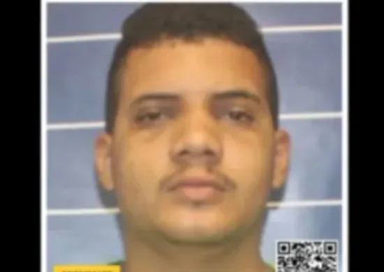 Imagem ilustrativa da imagem 'PQD', apontado como líder do Comando Vermelho, é preso no Rio de Janeiro