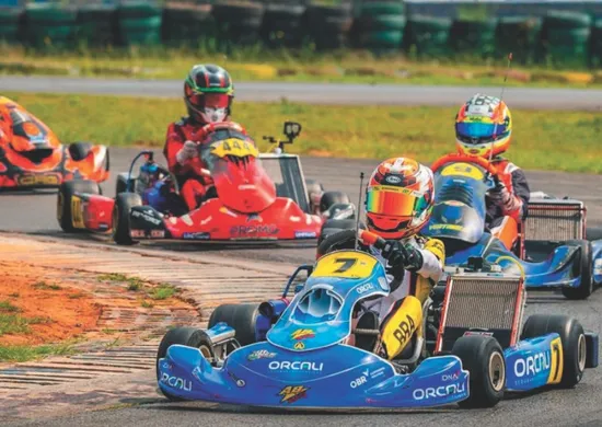Imagem ilustrativa da imagem Piloto capixaba participa do Troféu Ayrton Senna de Kart em São Paulo