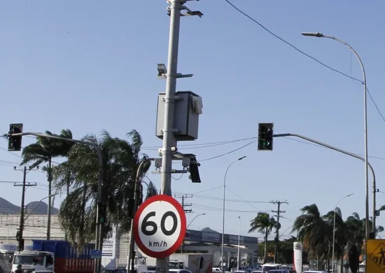 Imagem ilustrativa da imagem Radares de 60km/h são instalados em rodovia estadual em Cachoeiro de Itapemirim
