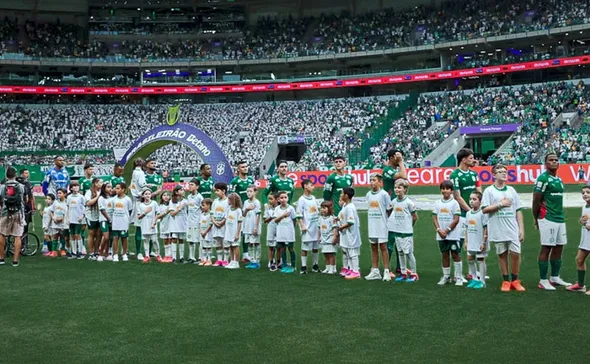 Imagem ilustrativa da imagem Palmeiras se afoba, é contido pelo Inter e empata em casa