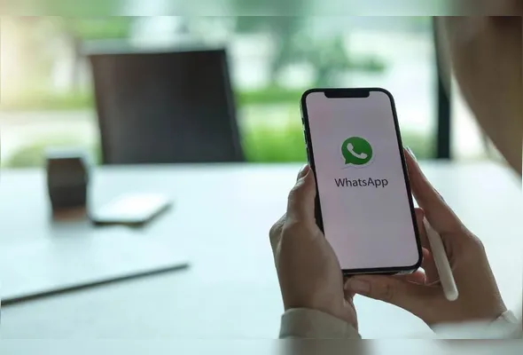 Nas redes sociais, vários usuários do WhatsApp em português e espanhol têm relatado que suas contas foram bloqueadas na plataforma