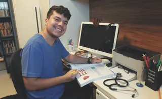 Imagem ilustrativa da imagem Congresso aprova "OAB da medicina" com prova obrigatória para novos médicos