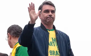 Imagem ilustrativa da imagem Avião que levaria Flávio Bolsonaro e família parte do Equador em direção a Miami