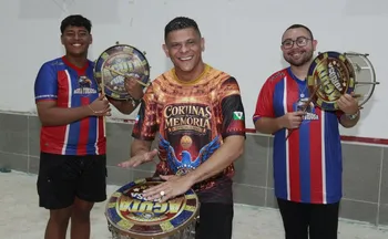 Imagem ilustrativa da imagem Feijoada e churrasco nas escolas de samba neste fim de semana; confira