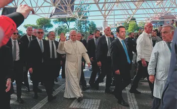 Imagem ilustrativa da imagem Igrejas no ES celebram missas e orações pela saúde do Papa