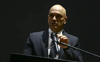 Imagem ilustrativa da imagem "Inconstitucional e ilegal", diz Moraes sobre investigação de Mendonça