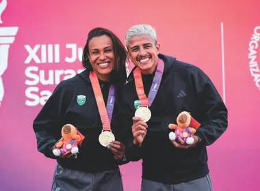 Imagem ilustrativa da imagem Capixaba “Garça” é ouro no remo de praia nos Jogos Sul-Americanos na Argentina