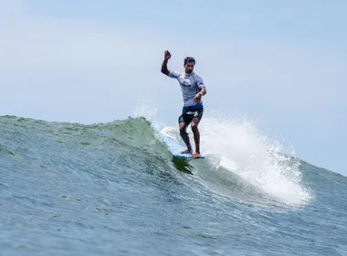 Imagem ilustrativa da imagem Capixaba termina como o melhor brasileiro no Mundial de Longboard Surf