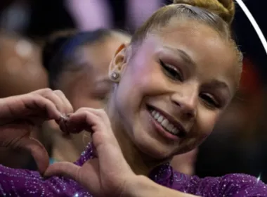Imagem ilustrativa da imagem Desempenho na trave dá a Flávia Saraiva bronze no Mundial de ginástica