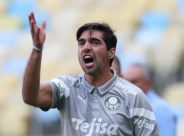 Imagem ilustrativa da imagem Felipe Melo rebate Abel Ferreira após tropeço: 'O Palmeiras é muito maior que você'