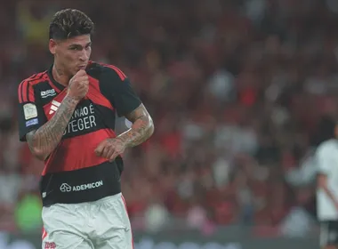 Imagem ilustrativa da imagem Flamengo mantém favoritismo sobre Palmeiras nas chances de título; veja números