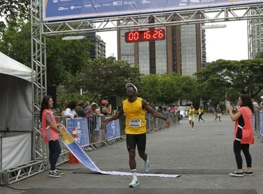 Imagem ilustrativa da imagem Gari Bolt mira primeiro título após dois vice-campeonatos