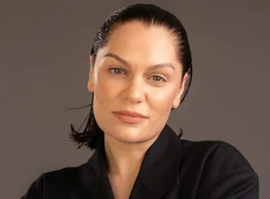 Imagem ilustrativa da imagem Jessie J anuncia pausa nas redes após câncer de mama