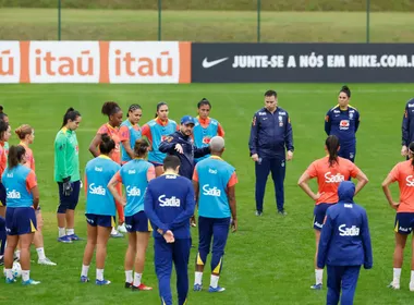 Imagem ilustrativa da imagem Lula sanciona Lei do Futebol Feminino, que determina estímulo à modalidade