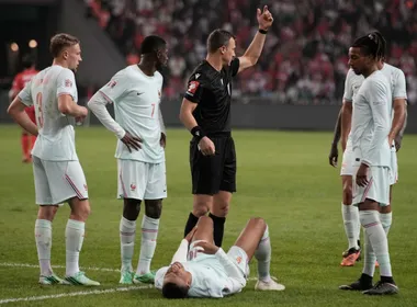 Imagem ilustrativa da imagem Mbappé marca, se machuca e França derrota Turquia