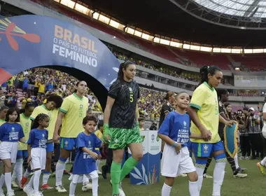 Imagem ilustrativa da imagem Seleção feminina pega Argentina em palcos da Copa do Mundo