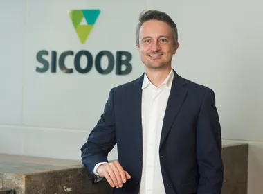 Imagem ilustrativa da imagem Sicoob ES amplia prazo de pagamento em financiamento estudantil