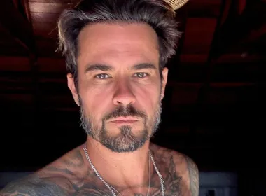 Imagem ilustrativa da imagem Tive que ir relembrando como fazer, diz Paulo Vilhena sobre retorno às novelas