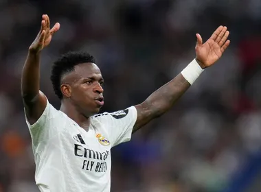 Imagem ilustrativa da imagem Vini Jr. é suspenso por 4 jogos após puxar cabelo e desfalca Real Madrid