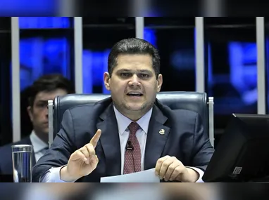 Imagem ilustrativa da imagem Alcolumbre anuncia sessões para discutir e votar fim da escala 6x1