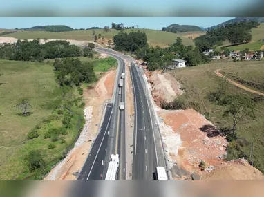 Segundo a Polícia Militar, o acidente aconteceu no trecho entre a sede de Muniz Freire e o distrito de Piaçu