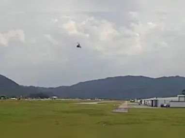 Imagem ilustrativa da imagem Bombeiros e FAB reforçam buscas por helicóptero com cantor Rick em SC