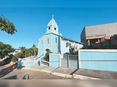 Padre Elieser Correia, pároco da Paróquia Santo Expedito, em Nova Almeida, na Serra