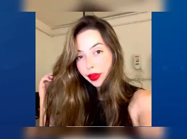 Imagem ilustrativa da imagem Esposa de PM é encontrada morta com arma do marido embaixo do corpo