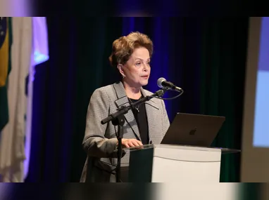 Imagem ilustrativa da imagem Governo fixa pensão mensal de R$ 17,5 mil a Dilma por tortura na ditadura militar