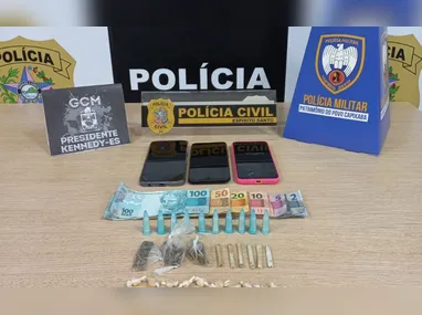 Matheus Stein Pinheiro, 26 anos, vai a júri nesta quinta-feira (17) pelo feminicídio de Ana Carolina Rocha Kurth, morta com 40 facadas em Vitória