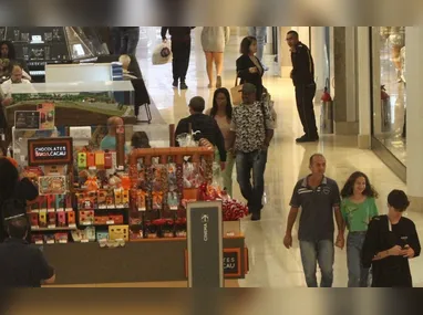 O plenário do Senado aprovou PEC que colocou fim à escala 6x1 na noite da última quarta-feira (14)