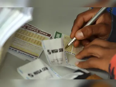 Imagem ilustrativa da imagem Mega-Sena sorteia prêmio acumulado de R$ 85 milhões neste domingo