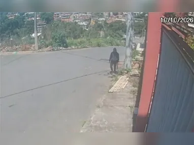 Imagem ilustrativa da imagem Morre representante comercial baleado na porta de bar em Cariacica